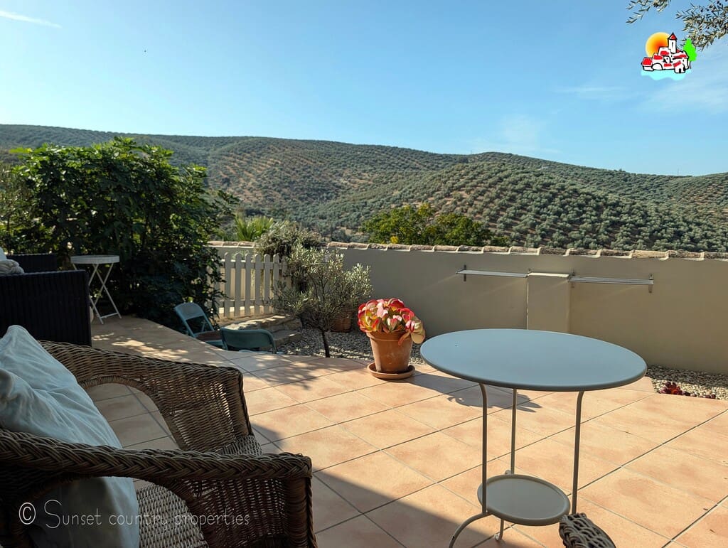 6 sypialnia Pensjonat na sprzedaż w Villanueva de Algaidas z basenem - 599 000 € (Ref: 10173362)