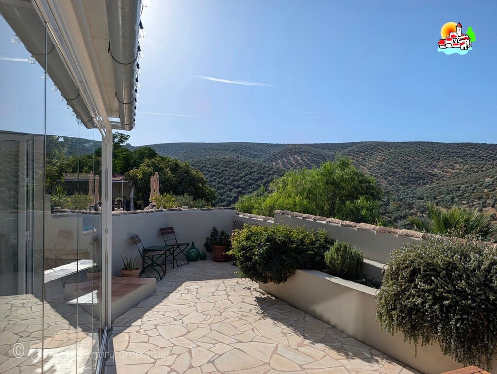 6 sypialnia Pensjonat na sprzedaż w Villanueva de Algaidas z basenem - 599 000 € (Ref: 10173362)