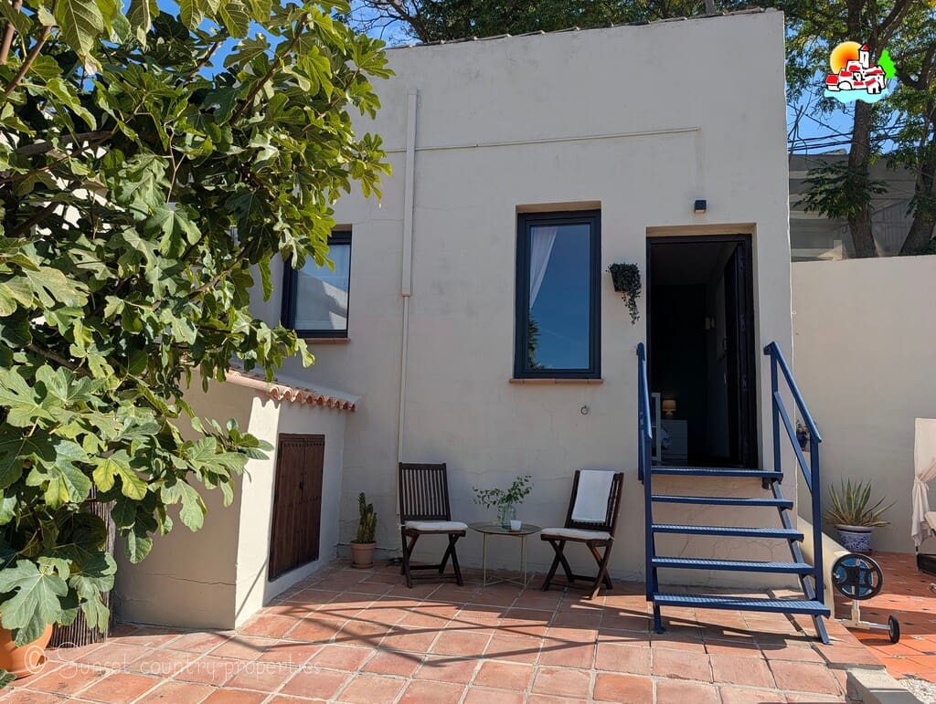 6 sypialnia Pensjonat na sprzedaż w Villanueva de Algaidas z basenem - 599 000 € (Ref: 10173362)