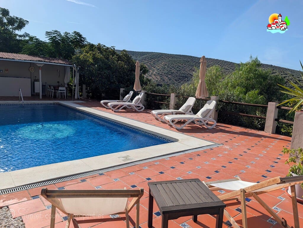 6 sypialnia Pensjonat na sprzedaż w Villanueva de Algaidas z basenem - 599 000 € (Ref: 10173362)