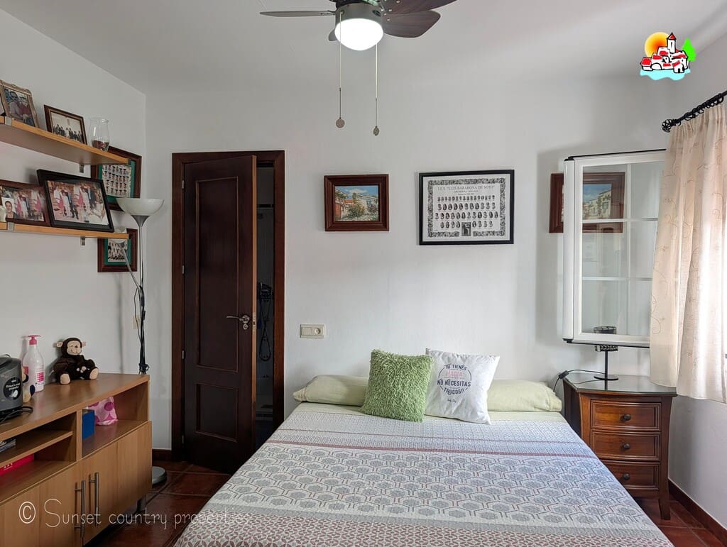 3 bedroom Townhouse for sale in Archidona - € 145,000 (Ref: 10184139)
