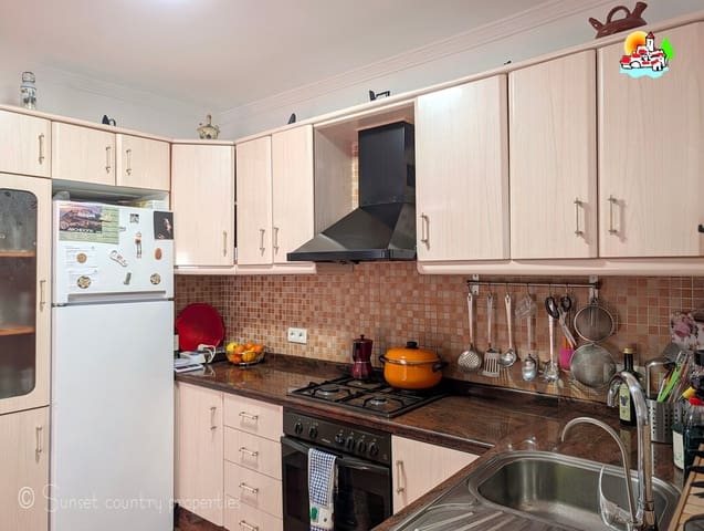 3 bedroom Townhouse for sale in Archidona - € 145,000 (Ref: 10184139)