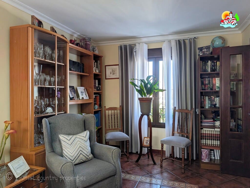 3 bedroom Townhouse for sale in Archidona - € 145,000 (Ref: 10184139)