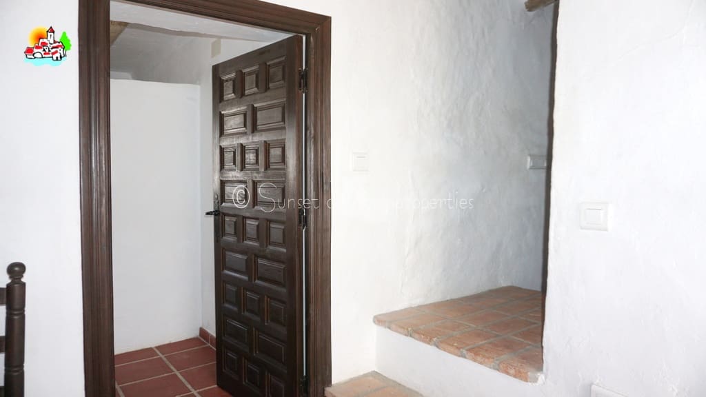 6 quarto Quinta/Casa Rural para venda em Iznajar com piscina - 465 000 € (Ref: 6935154)