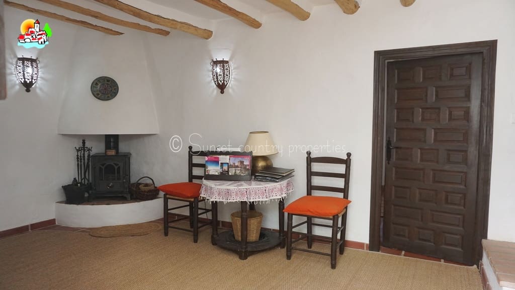 6 quarto Quinta/Casa Rural para venda em Iznajar com piscina - 465 000 € (Ref: 6935154)