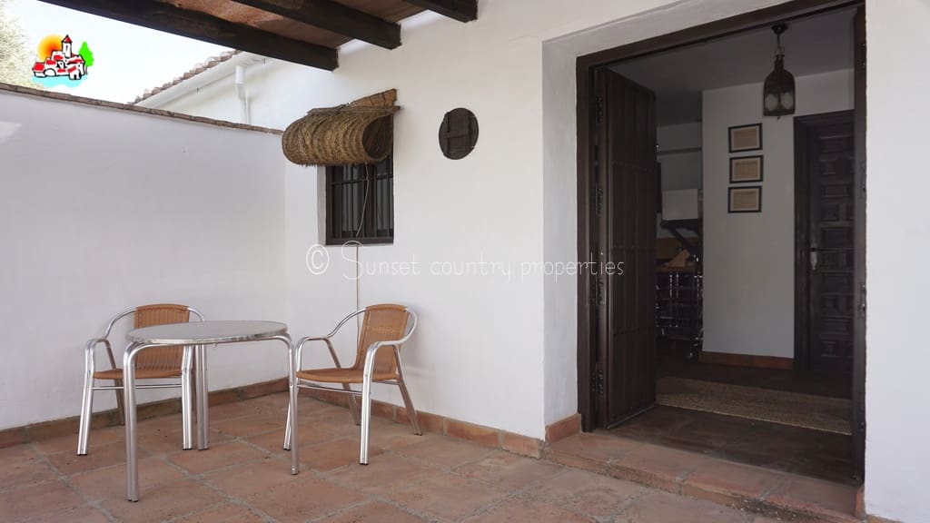 6 quarto Quinta/Casa Rural para venda em Iznajar com piscina - 465 000 € (Ref: 6935154)