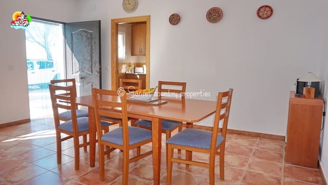 3 soveværelse Byhus til salg i Villanueva de Algaidas - € 79.999 (Ref: 8246618)