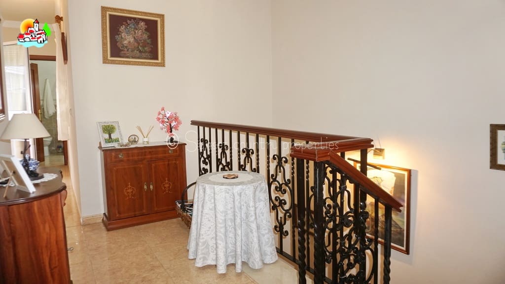 3 soveværelse Byhus til salg i Archidona - € 155.000 (Ref: 8850636)