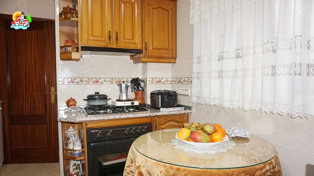 3 soveværelse Byhus til salg i Archidona - € 155.000 (Ref: 8850636)