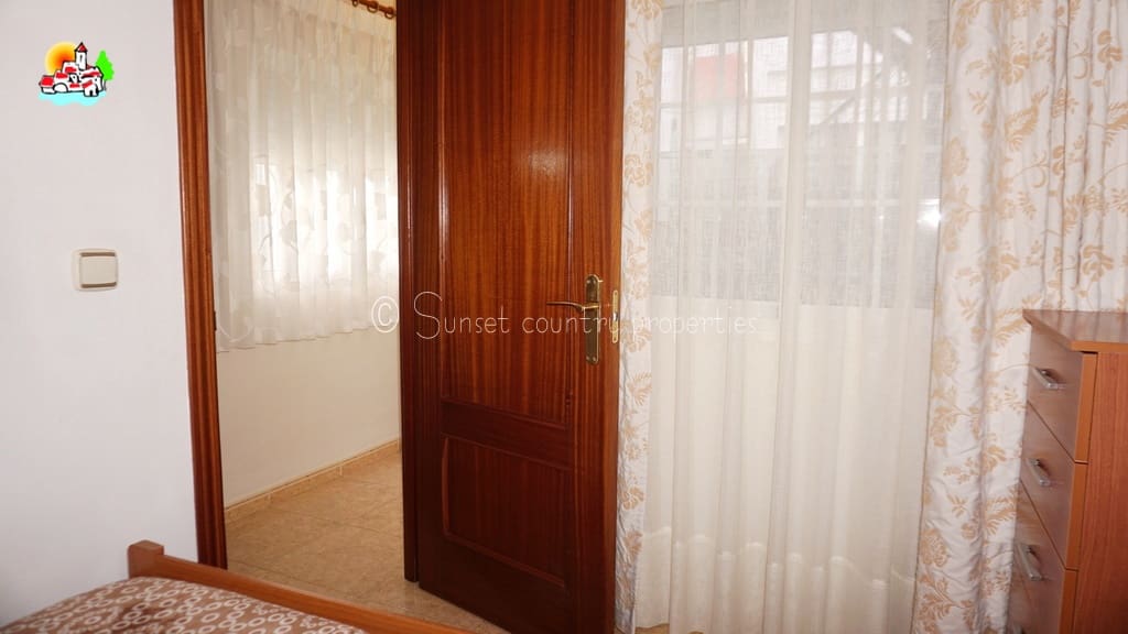 3 soveværelse Byhus til salg i Archidona - € 155.000 (Ref: 8850636)