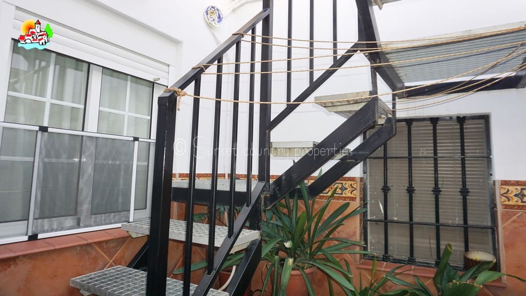 3 soveværelse Byhus til salg i Archidona - € 155.000 (Ref: 8850636)