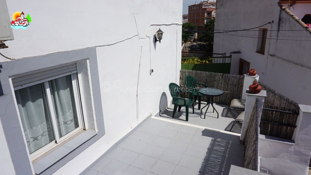 3 soveværelse Byhus til salg i Villanueva de Algaidas - € 119.950 (Ref: 9041386)