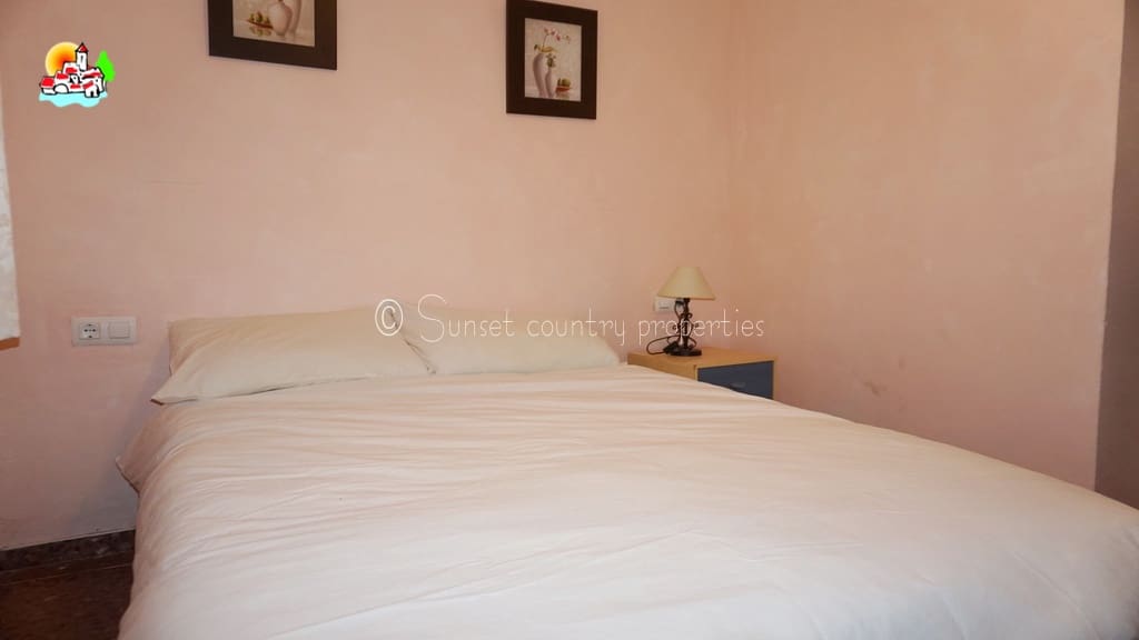 3 soveværelse Byhus til salg i Villanueva de Algaidas - € 119.950 (Ref: 9041386)