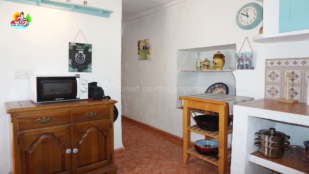 3 soveværelse Byhus til salg i Villanueva de Algaidas - € 119.950 (Ref: 9041386)