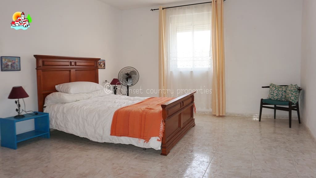 3 soveværelse Byhus til salg i Villanueva de Algaidas - € 119.950 (Ref: 9041386)