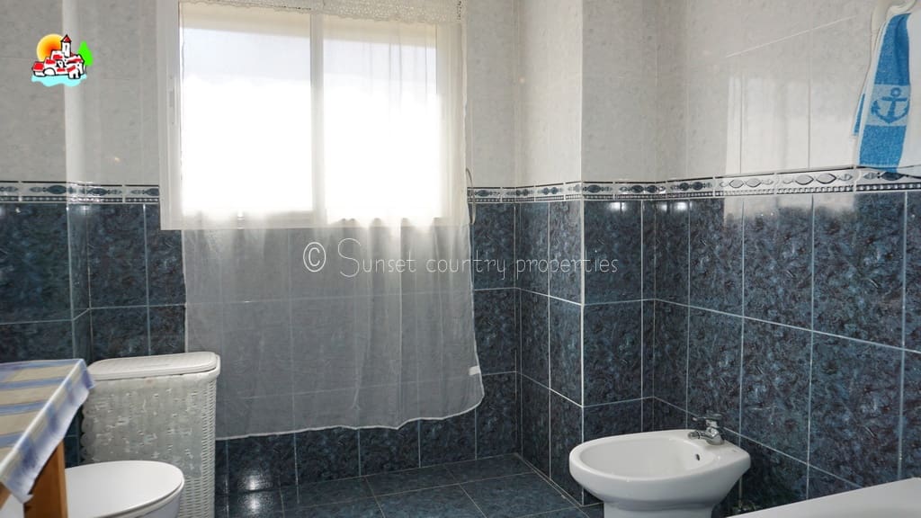 3 soveværelse Byhus til salg i Villanueva de Algaidas - € 119.950 (Ref: 9041386)