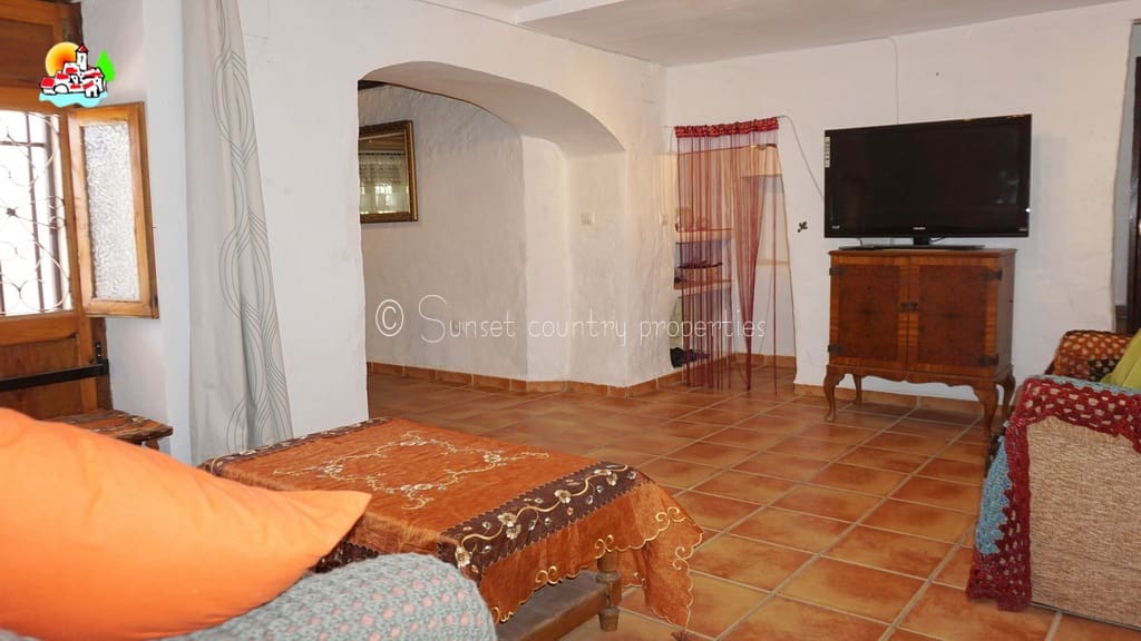 3 soveværelse Byhus til salg i Villanueva de Algaidas - € 119.950 (Ref: 9041386)