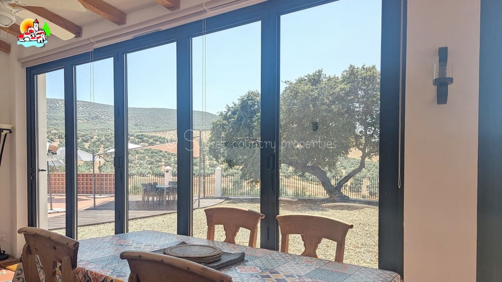 4 bedroom Finca/Country House for sale in Iznajar with pool - € 439,000 (Ref: 9087384)