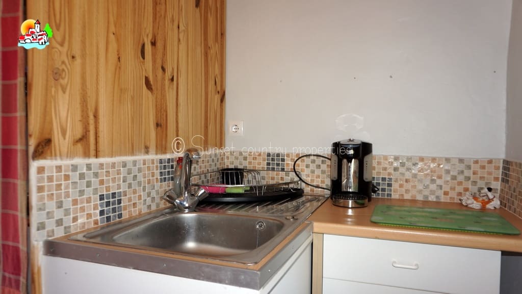 4 soveværelse Finca/Landehus til salg i Archidona med swimmingpool - € 239.950 (Ref: 9150640)