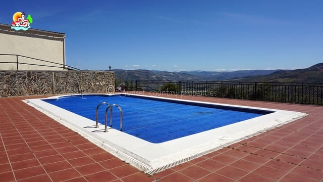 5 bedroom Finca/Country House for sale in Iznájar with pool garage - € 339,950 (Ref: 9151110)