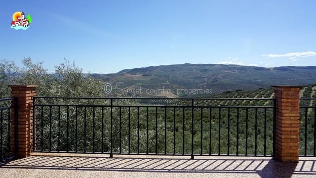 5 bedroom Finca/Country House for sale in Iznájar with pool garage - € 339,950 (Ref: 9151110)