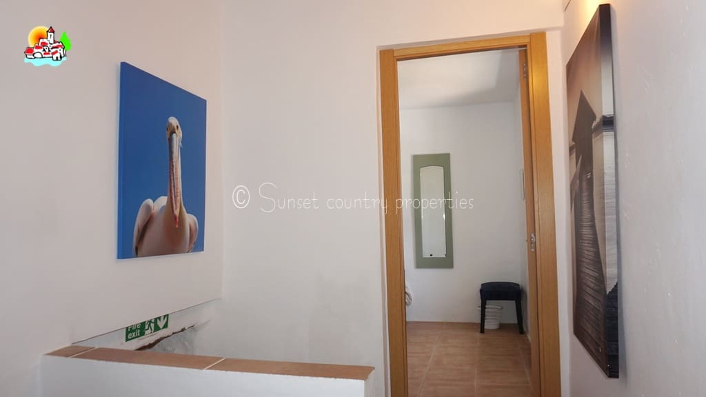 5 soveværelse Finca/Landehus til salg i Iznajar - € 225.000 (Ref: 9151111)