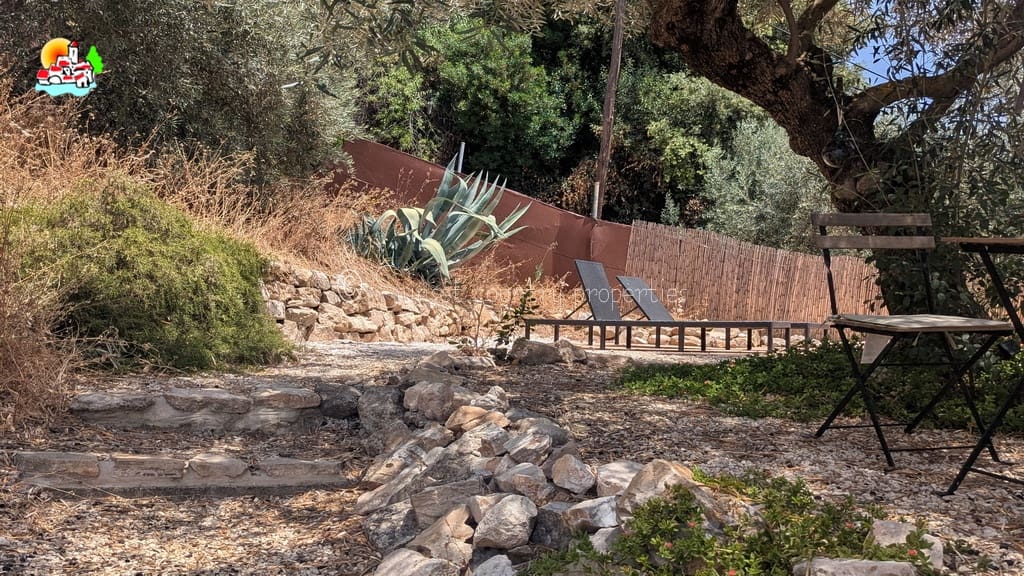 5 soveværelse Finca/Landehus til salg i Iznajar - € 225.000 (Ref: 9151111)