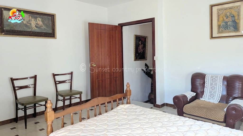 3 soveværelse Byhus til salg i Archidona - € 127.000 (Ref: 9216354)