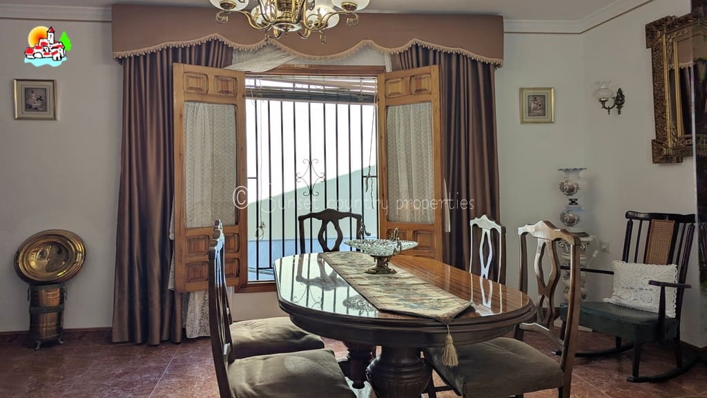 3 soveværelse Byhus til salg i Archidona - € 127.000 (Ref: 9216354)