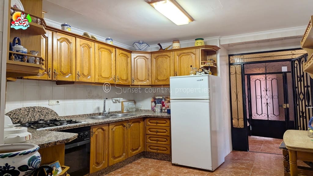 3 soveværelse Byhus til salg i Archidona - € 127.000 (Ref: 9216354)