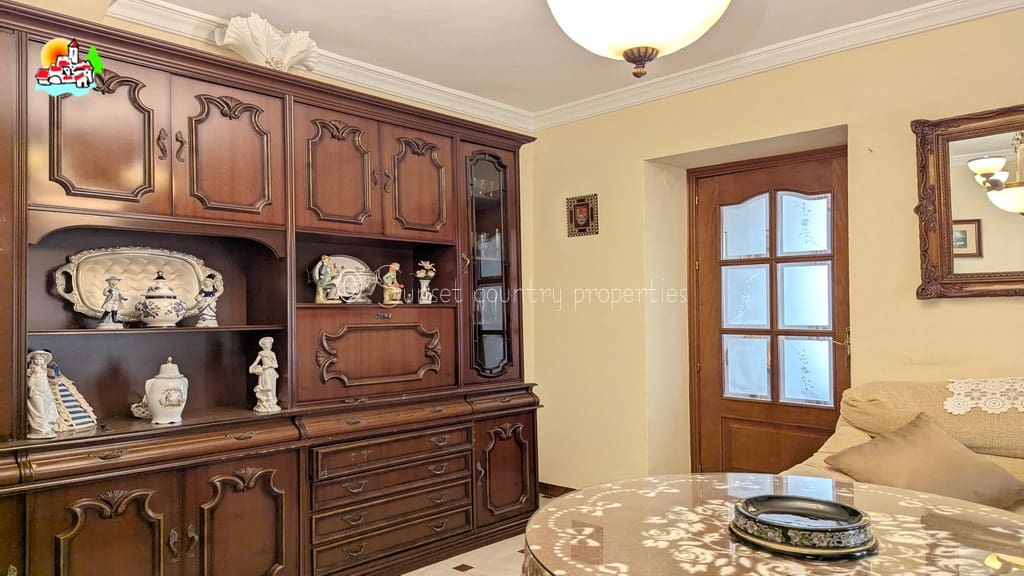 3 soveværelse Byhus til salg i Archidona - € 127.000 (Ref: 9216354)