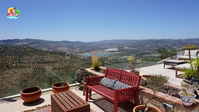 3 bedroom Finca/Country House for sale in Iznájar with pool garage - € 399,950 (Ref: 9239299)