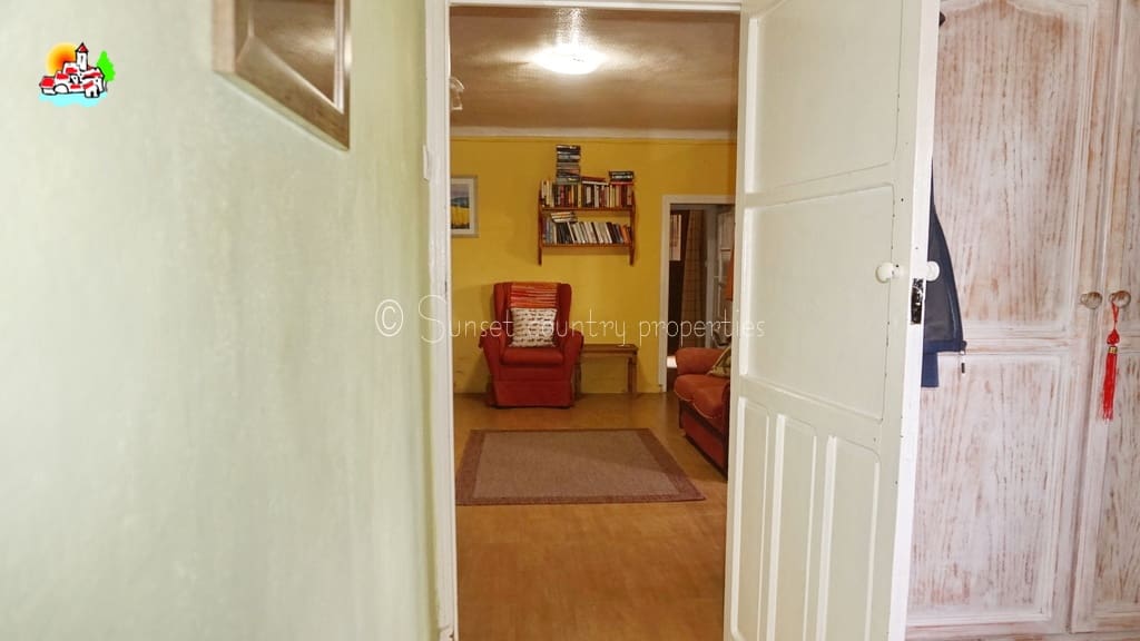 Finca/Casa Rural de 3 habitaciones en Iznájar en venta con garaje - 199.900 € (Ref: 9257989)