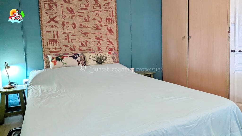 Finca/Casa Rural de 3 habitaciones en Iznájar en venta con garaje - 199.900 € (Ref: 9257989)