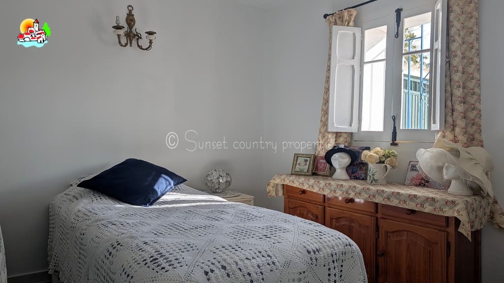 3 sypialnia Bungalow na sprzedaż w Villanueva de Algaidas z garażem - 169 500 € (Ref: 9357504)