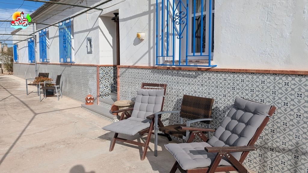 3 sypialnia Bungalow na sprzedaż w Villanueva de Algaidas z garażem - 169 500 € (Ref: 9357504)