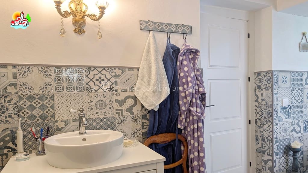 3 sypialnia Bungalow na sprzedaż w Villanueva de Algaidas z garażem - 169 500 € (Ref: 9357504)