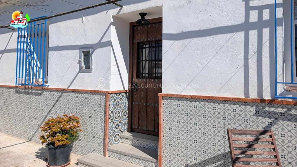3 Zimmer Bungalow zu verkaufen in Villanueva de Algaidas mit Garage - 169.500 € (Ref: 9357504)