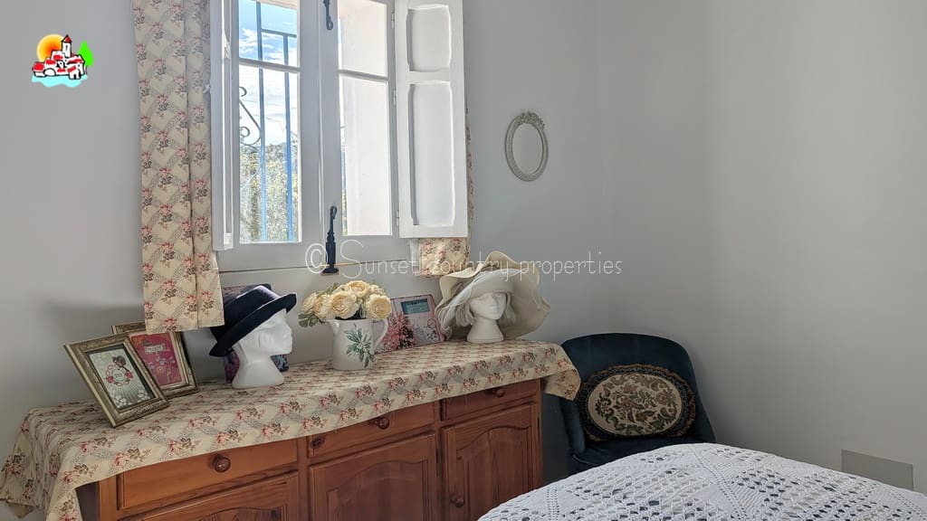 3 Zimmer Bungalow zu verkaufen in Villanueva de Algaidas mit Garage - 169.500 € (Ref: 9357504)