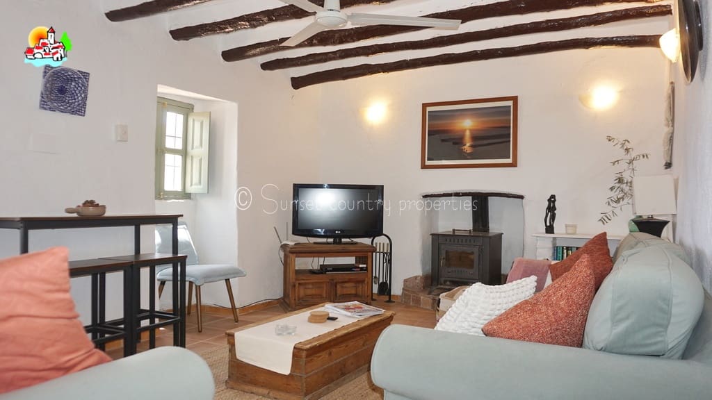 5 chambre Finca/Maison de Campagne à vendre à Iznajar - 225 000 € (Ref: 9642872)