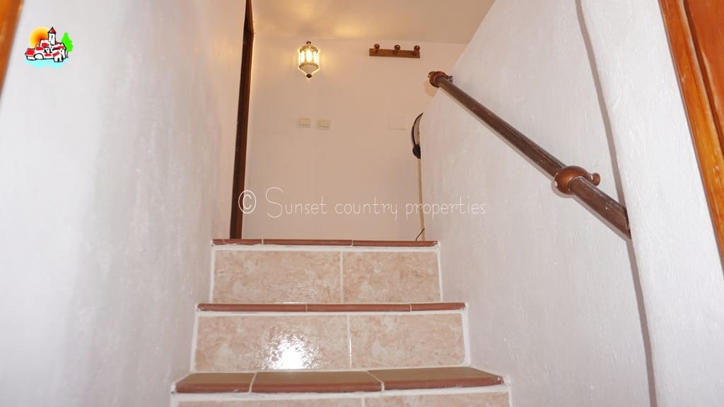 5 chambre Finca/Maison de Campagne à vendre à Iznajar - 225 000 € (Ref: 9642872)