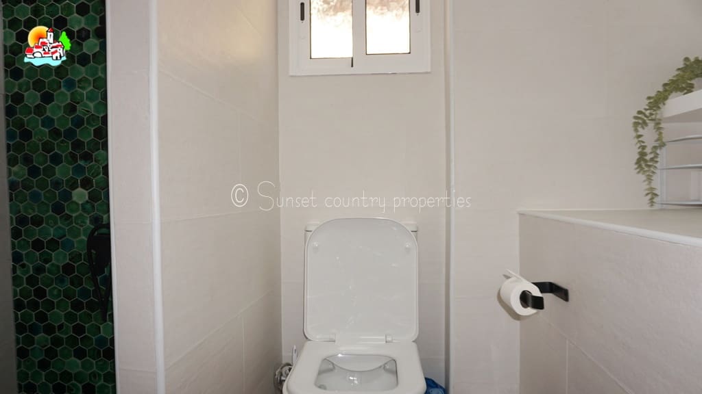 5 chambre Finca/Maison de Campagne à vendre à Iznajar - 225 000 € (Ref: 9642872)