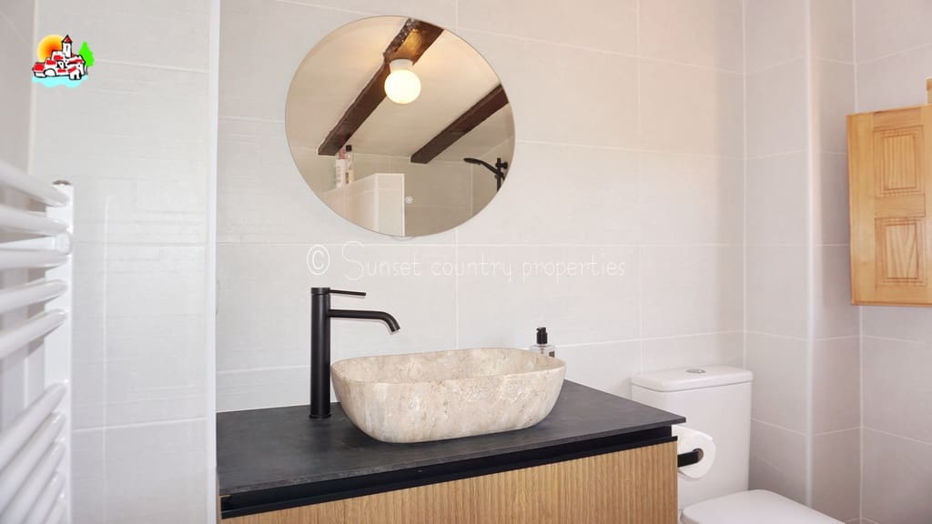 5 chambre Finca/Maison de Campagne à vendre à Iznajar - 225 000 € (Ref: 9642872)