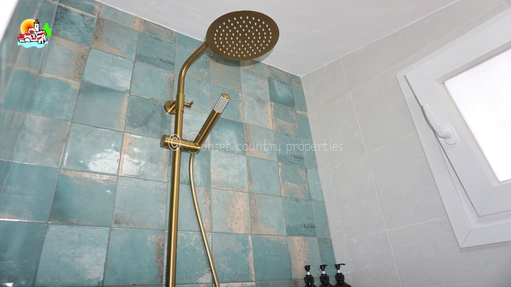 5 chambre Finca/Maison de Campagne à vendre à Iznajar - 225 000 € (Ref: 9642872)