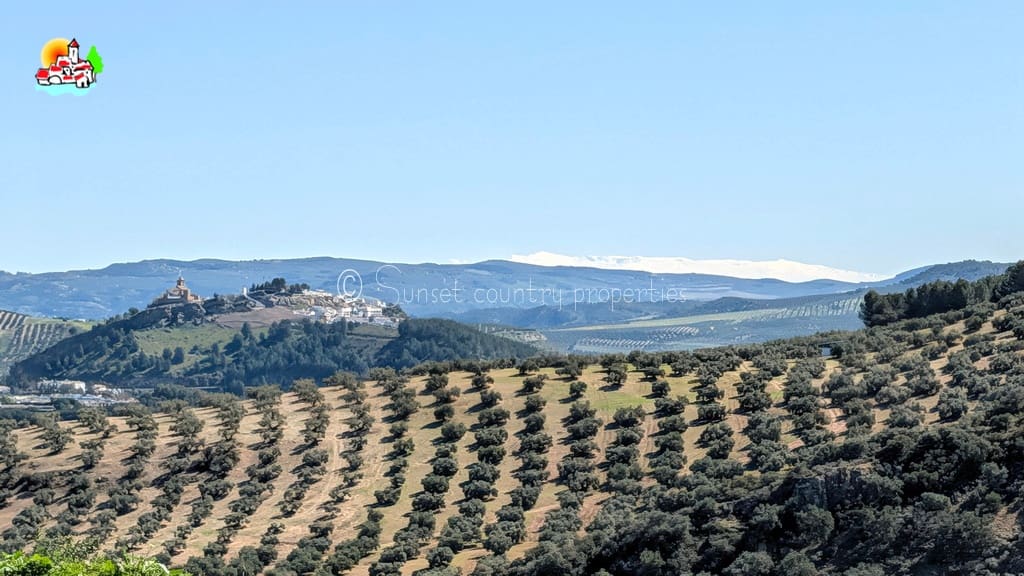 5 sovrum Finca/Hus på landet till salu i Iznajar med pool garage - 695 000 € (Ref: 9688456)