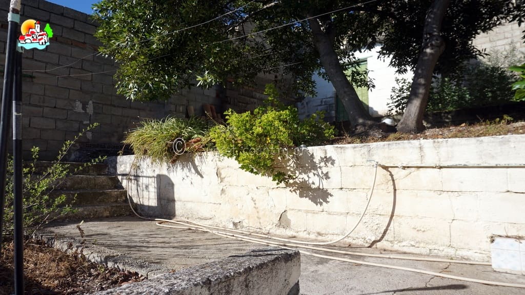 4 bedroom Townhouse for sale in Archidona - € 145,000 (Ref: 9714151)