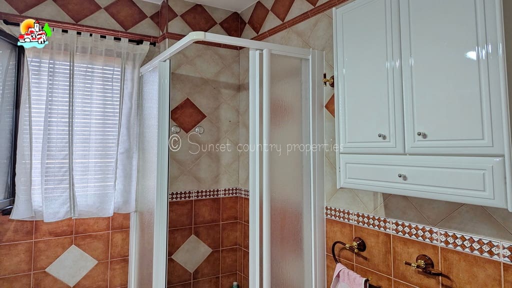 3 bedroom Townhouse for sale in Archidona - € 134,000 (Ref: 9714152)