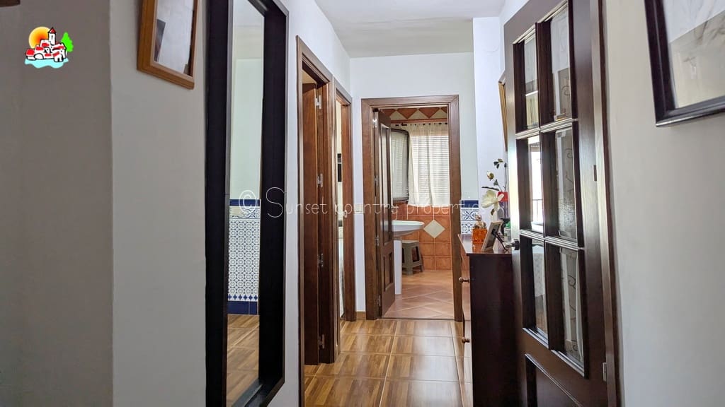 3 bedroom Townhouse for sale in Archidona - € 134,000 (Ref: 9714152)