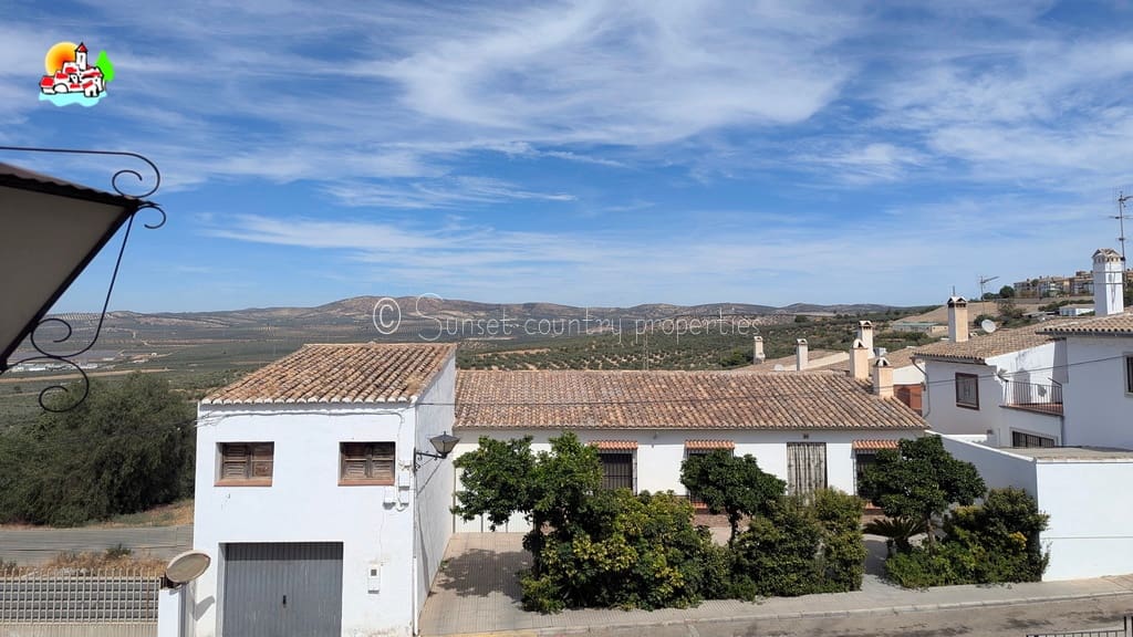 3 bedroom Townhouse for sale in Archidona - € 134,000 (Ref: 9714152)