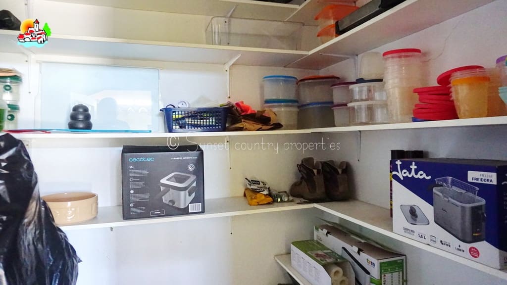 3 soveværelse Finca/Landehus til salg i Iznajar med garage - € 269.000 (Ref: 9747133)